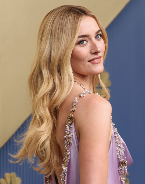 Winter hair color trends 2026 Buttered Almond